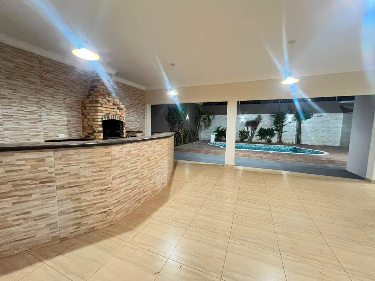 Casa à venda no Jardim dos Ipes: 