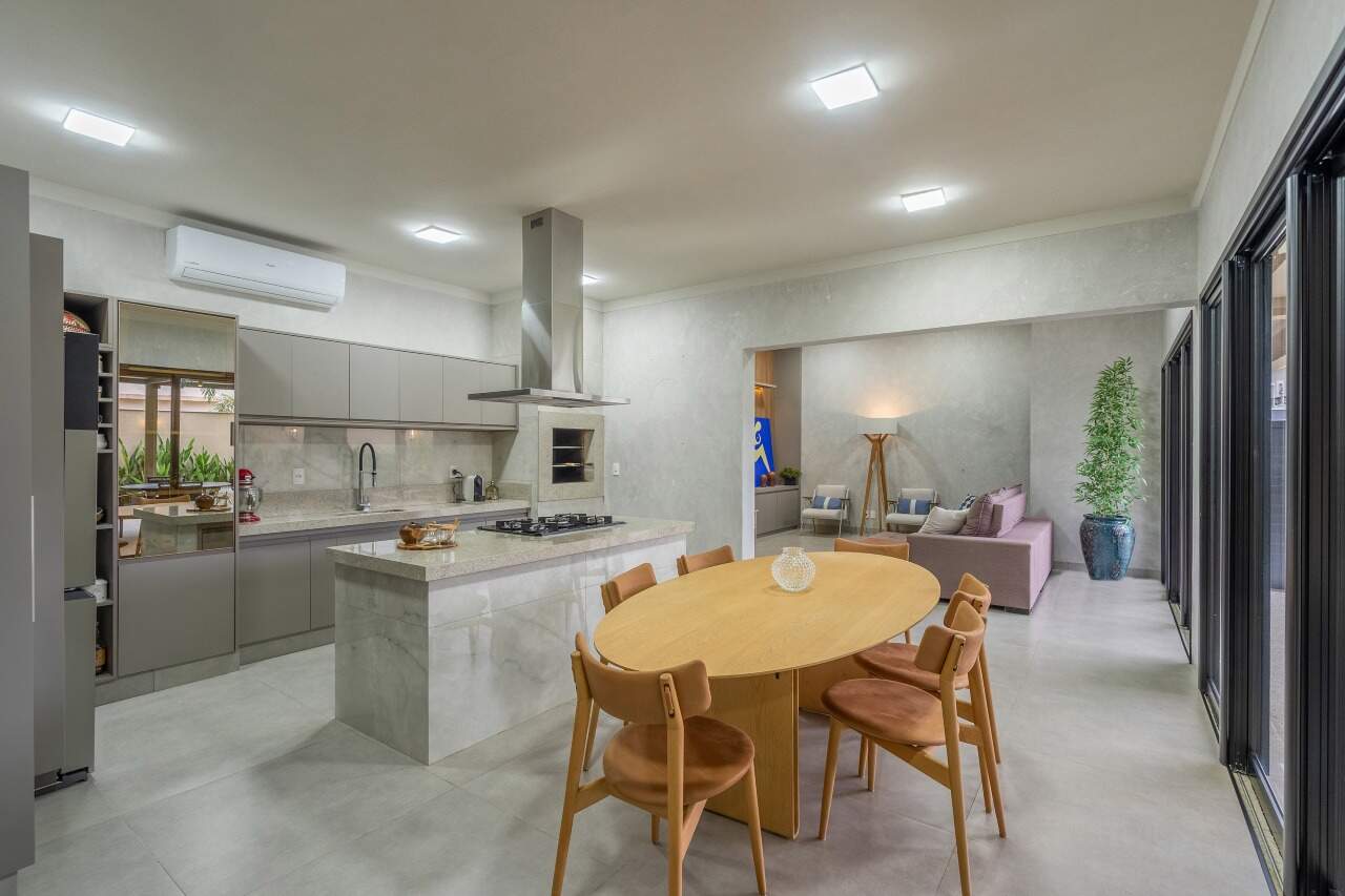Casa em Condomínio à venda no Condomínio Villa Dumont: 