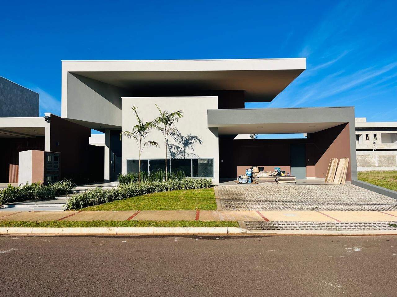 Casa em Condomínio à venda no Condomínio Villa Dumont: 