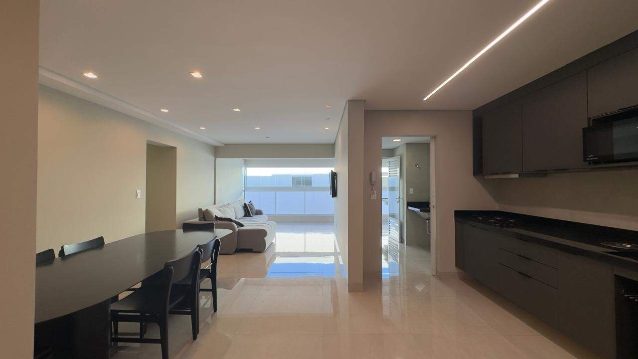 Apartamento à venda no Interlagos: