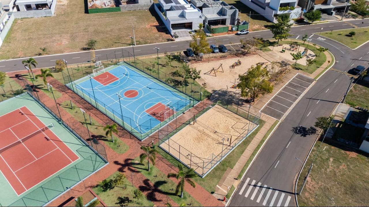 Terreno em Condomínio à venda no Condomínio Villa Dumont: 