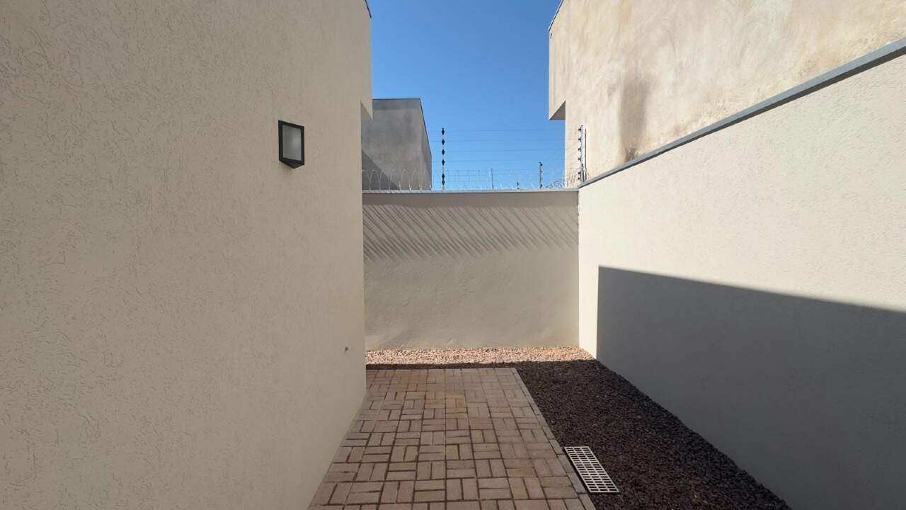 Casa à venda no Jardim dos Ipes: