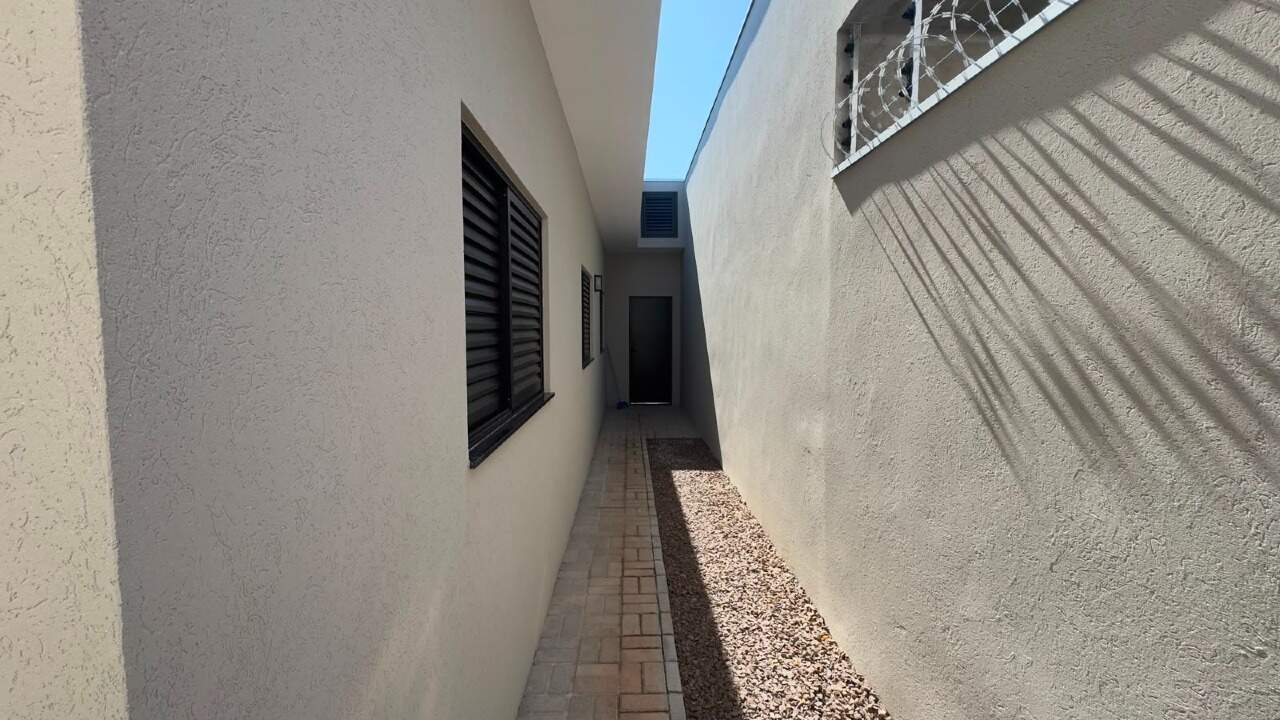 Casa à venda no Jardim dos Ipes: