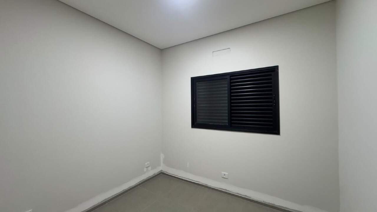Casa à venda no Jardim dos Ipes: 