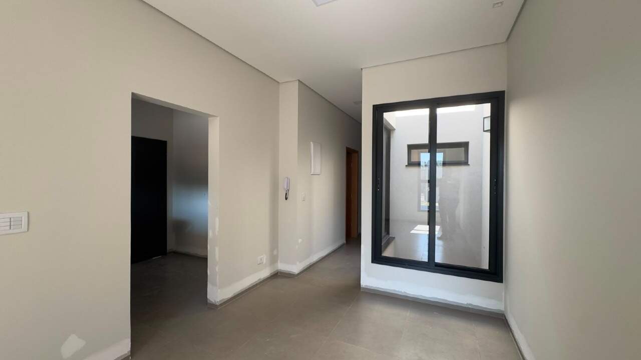 Casa à venda no Jardim dos Ipes: 