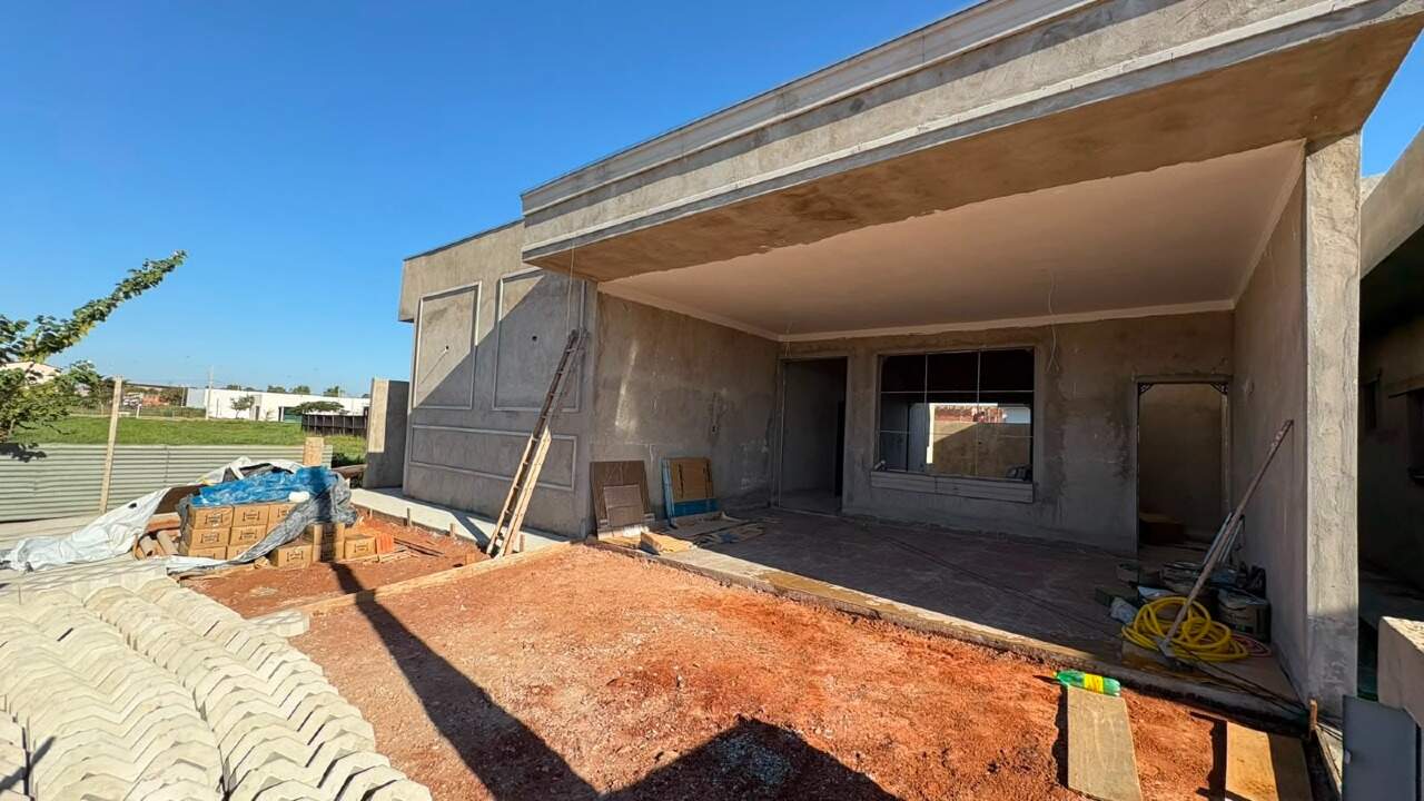 Casa em Condomínio à venda no Jardim Alvorada: 