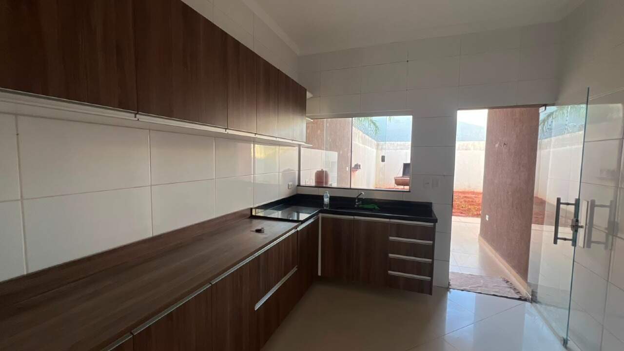 Casa à venda no Jardim dos Ipes: