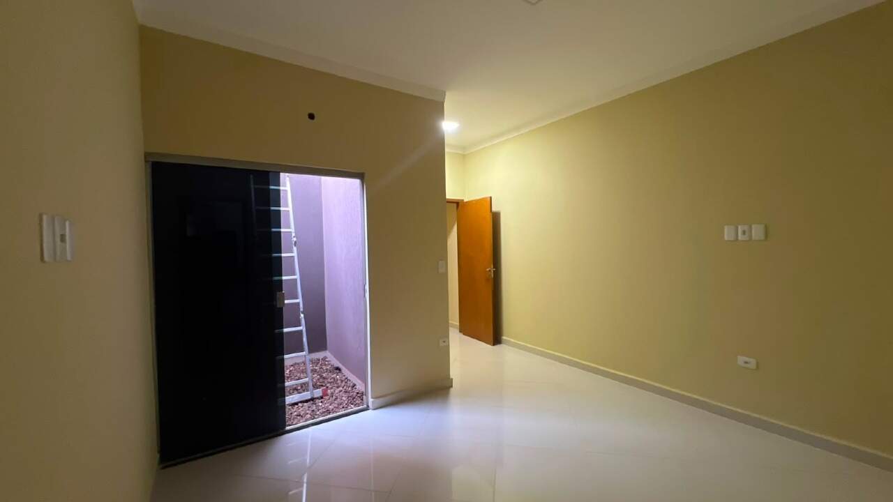 Casa à venda no Jardim dos Ipes: