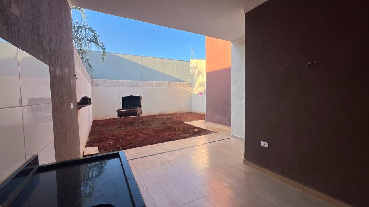 Casa à venda no Jardim dos Ipes: