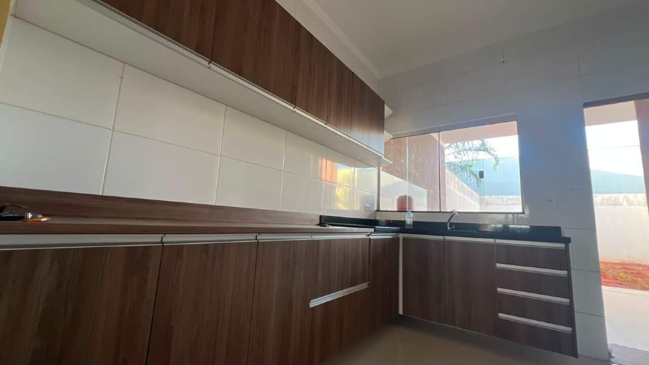 Casa à venda no Jardim dos Ipes: