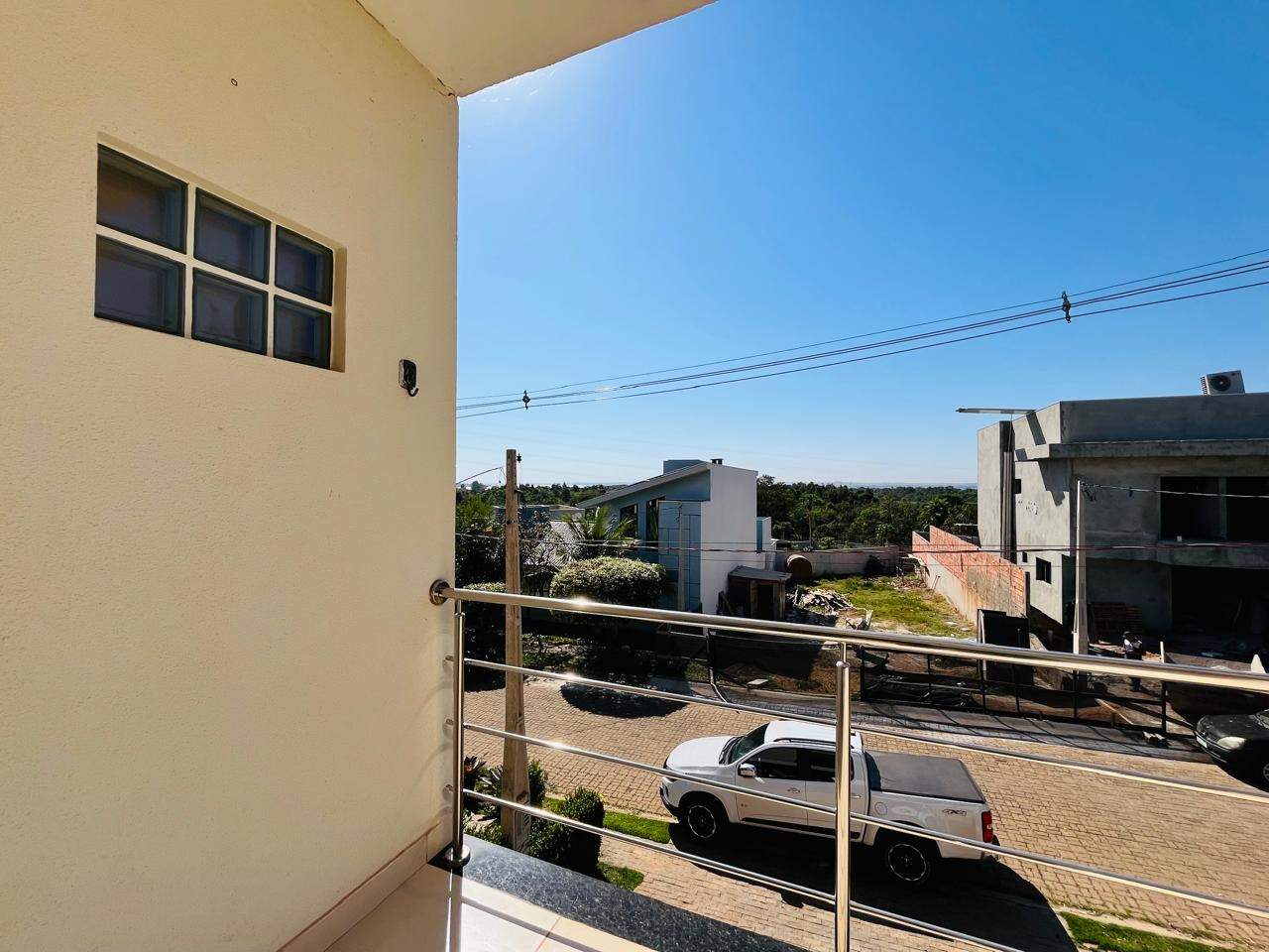 Casa em Condomínio à venda no Village do Lago: 