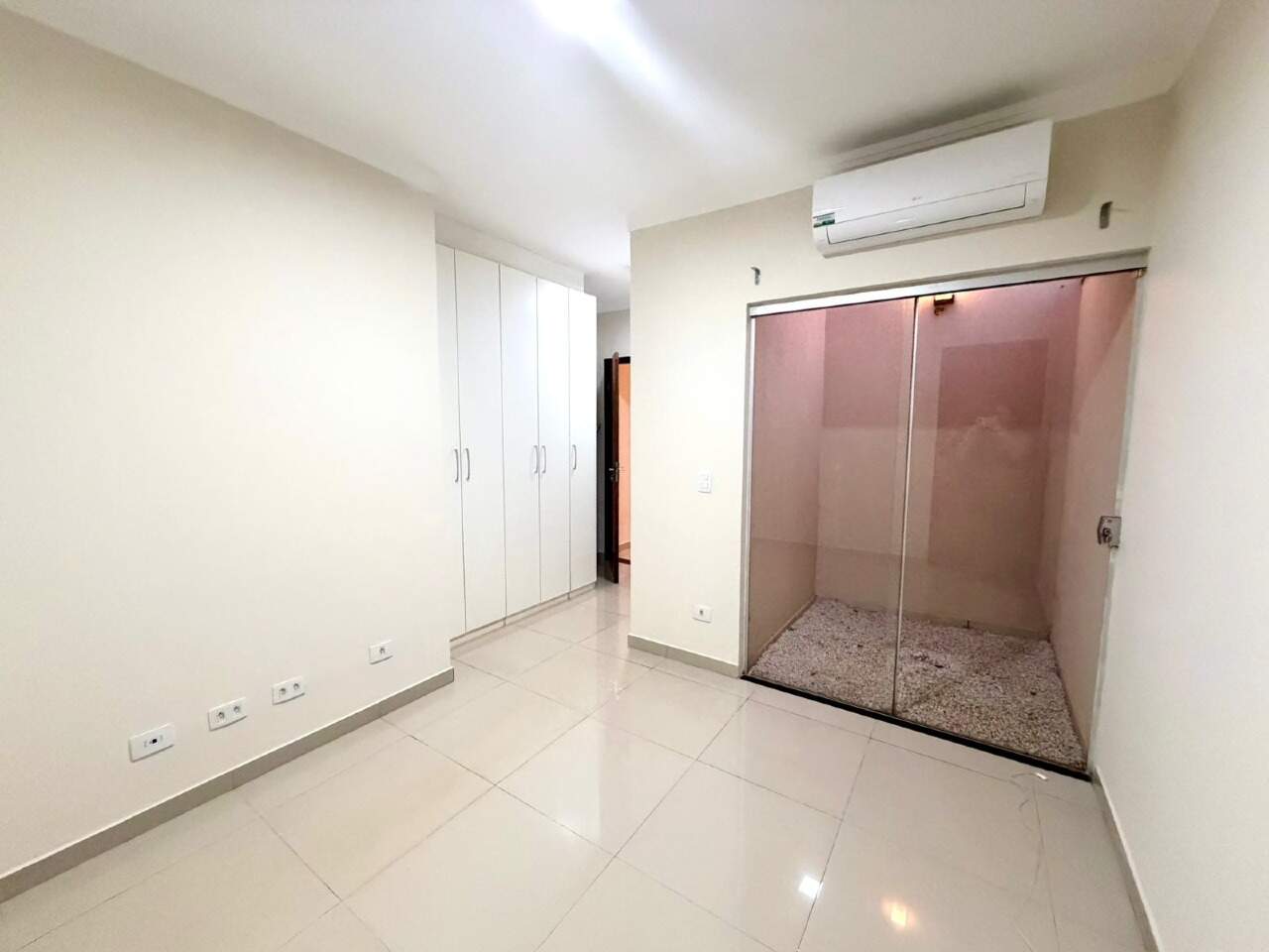 Casa à venda no Jardim dos Ipes: