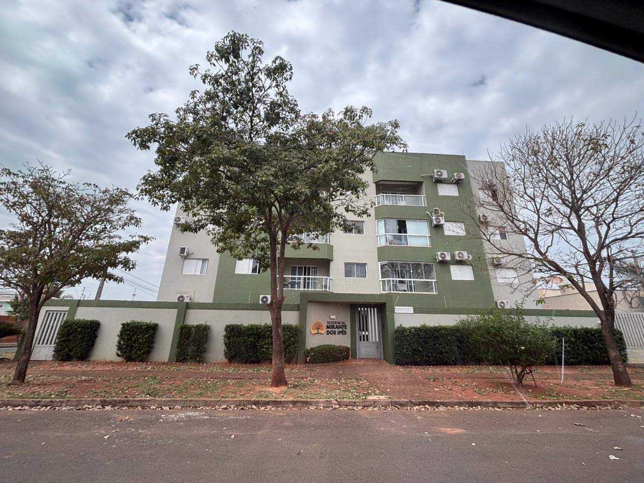 Apartamento à venda no Jardim dos Ipes: 