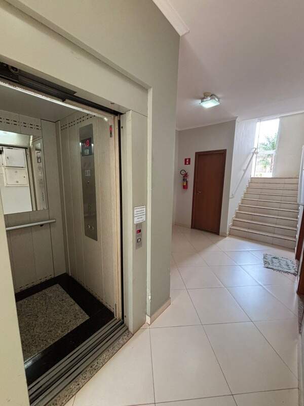 Apartamento à venda no Jardim dos Ipes: 