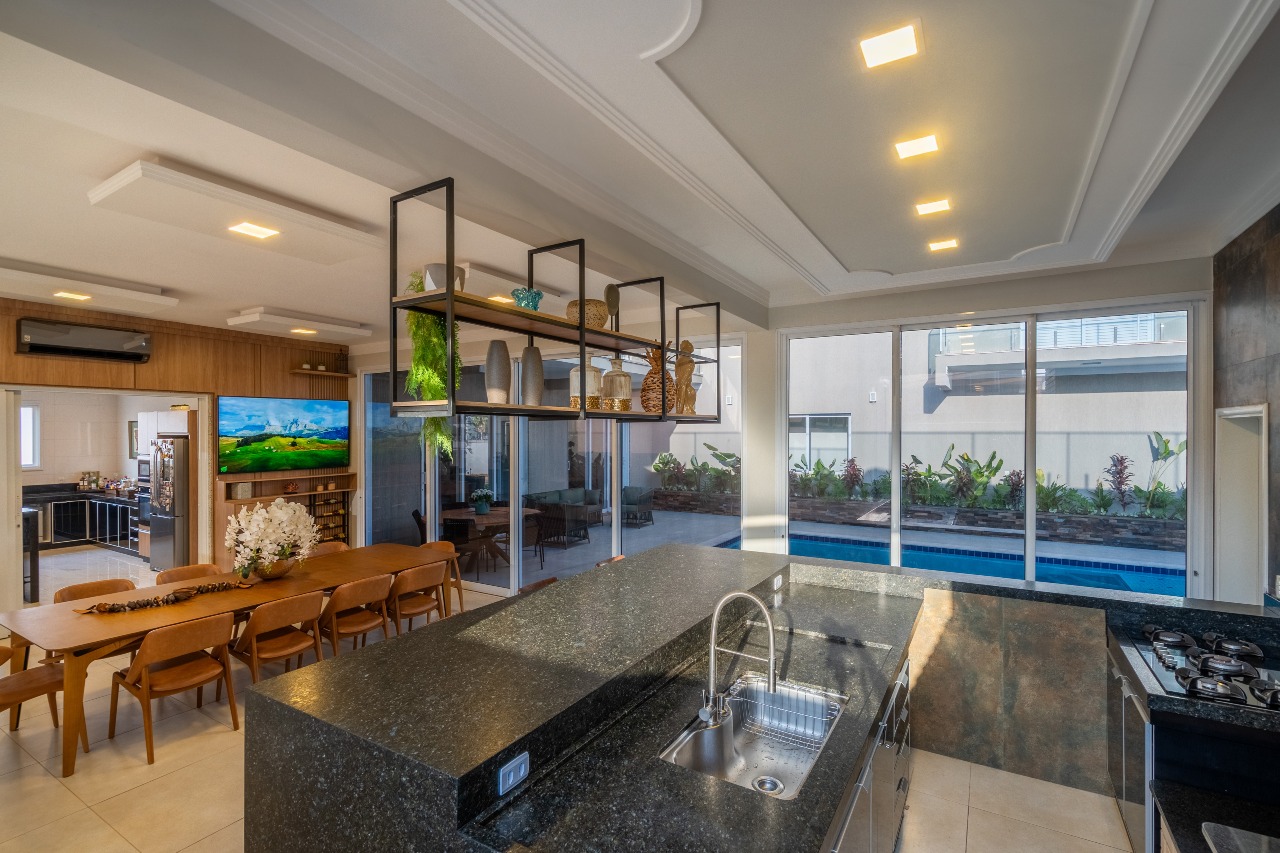 Casa em Condomínio à venda no Jardim Alvorada: 