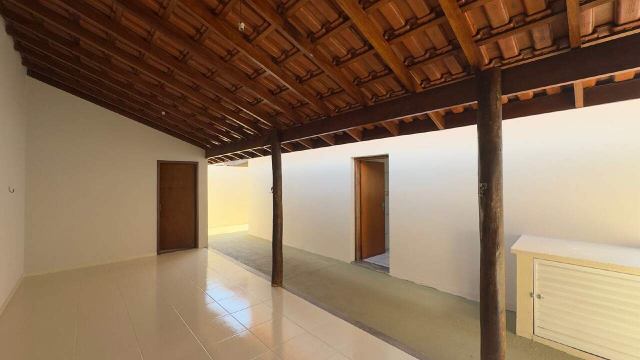 Casa à venda no Jardim dos Ipes: 