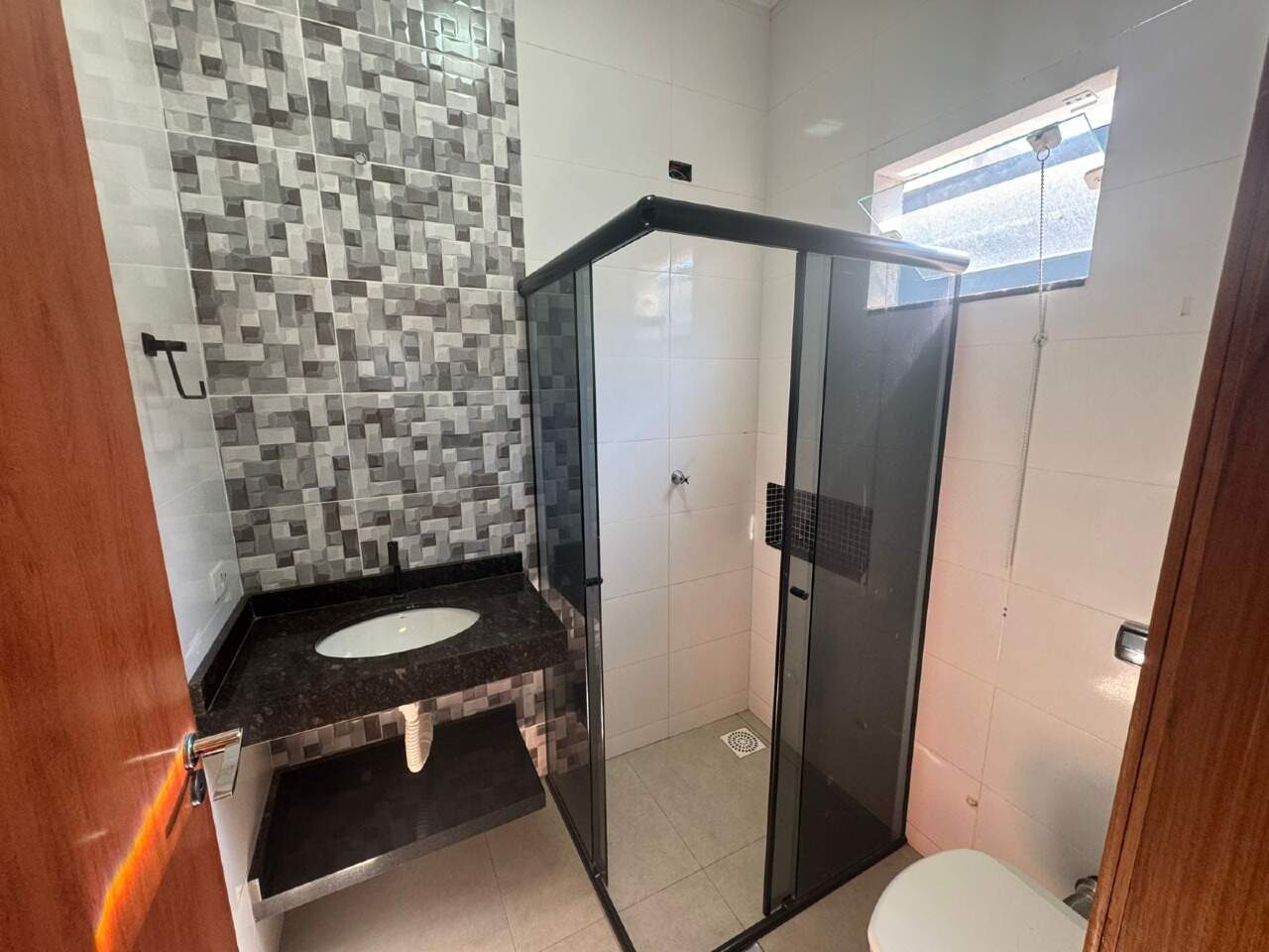 Casa à venda no Jardim dos Ipês III: 