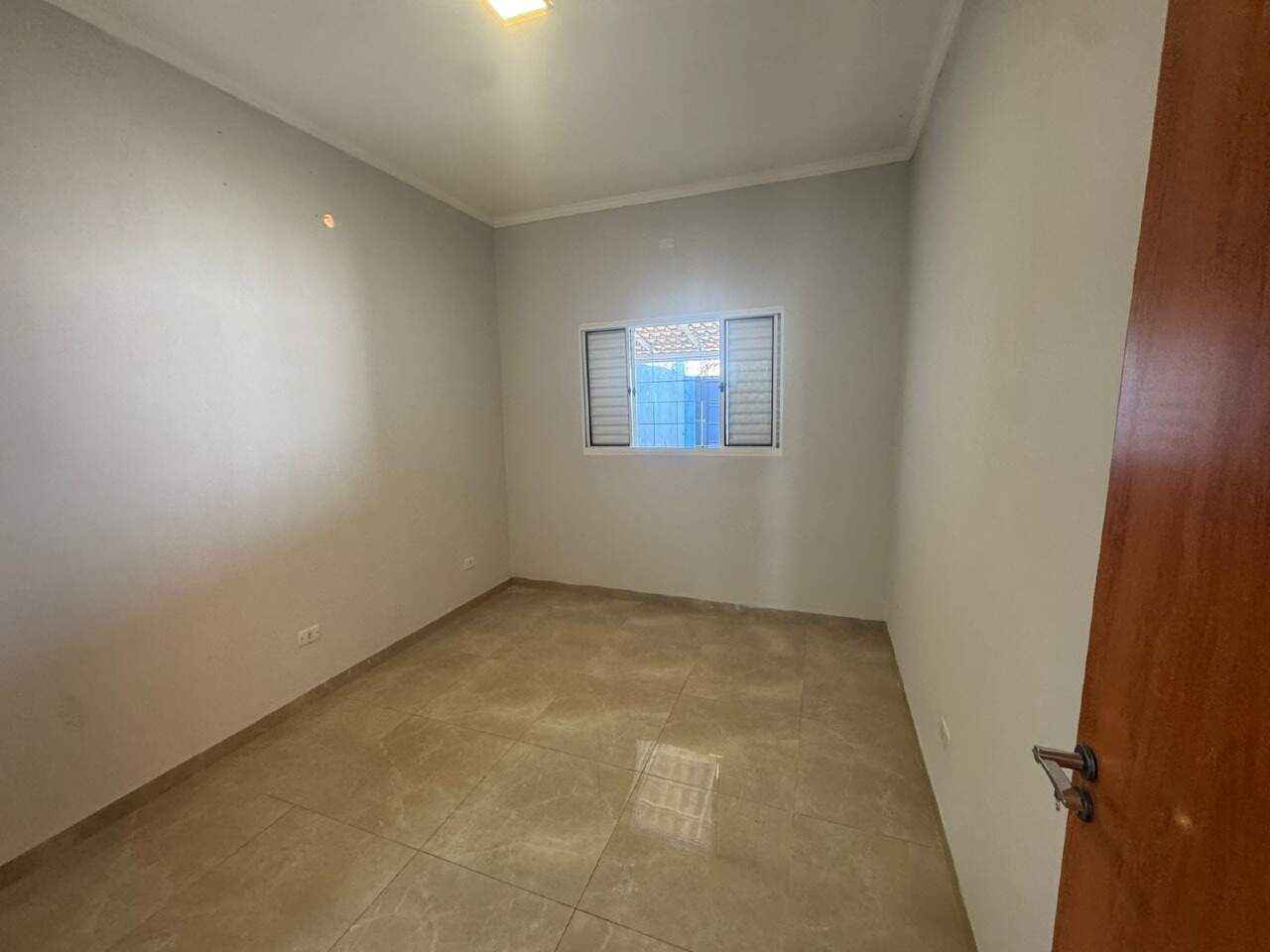 Casa à venda no Jardim dos Ipês III: 