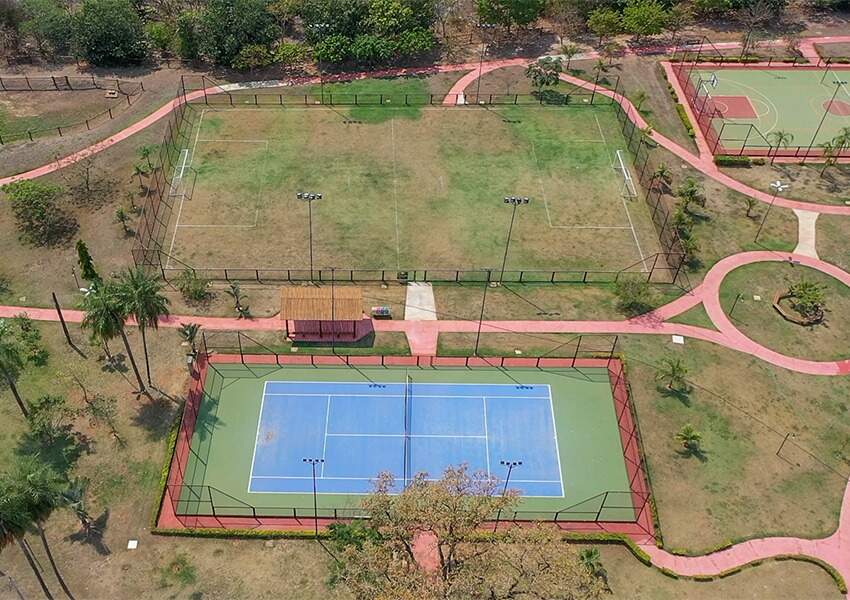 Terreno em Condomínio à venda no Condomínio Quarta Lagoa Eco Residence: 