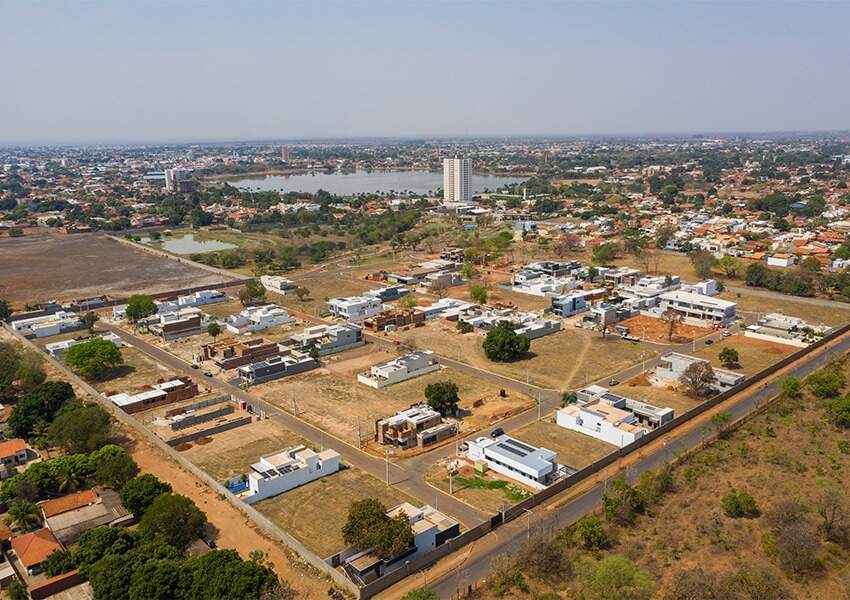 Terreno em Condomínio à venda no Condomínio Quarta Lagoa Eco Residence: 