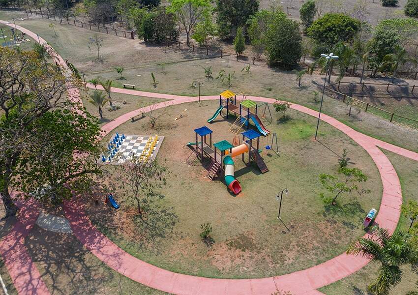 Terreno em Condomínio à venda no Condomínio Quarta Lagoa Eco Residence: 