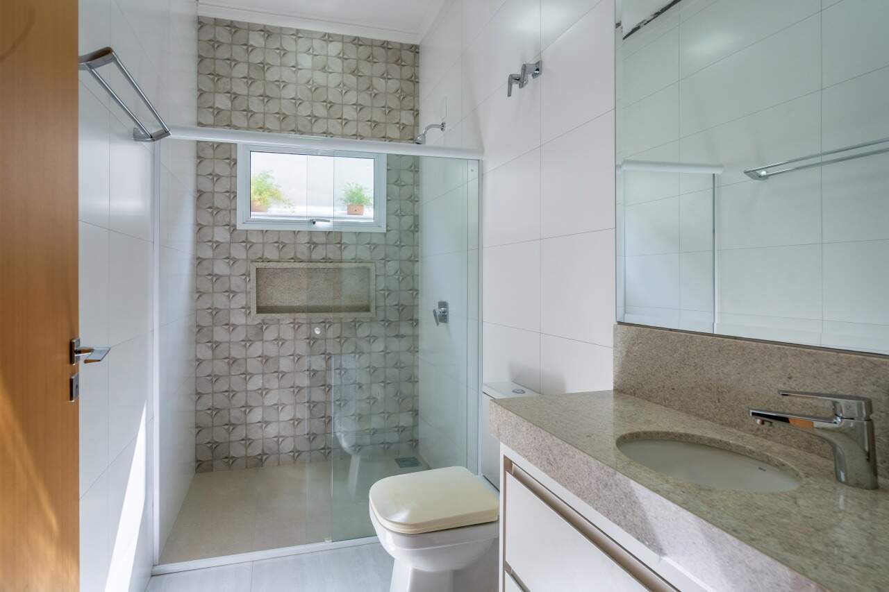 Casa em Condomínio à venda no Portal das Águas: 