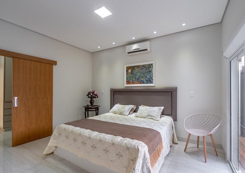 Casa em Condomínio à venda no Portal das Águas: 