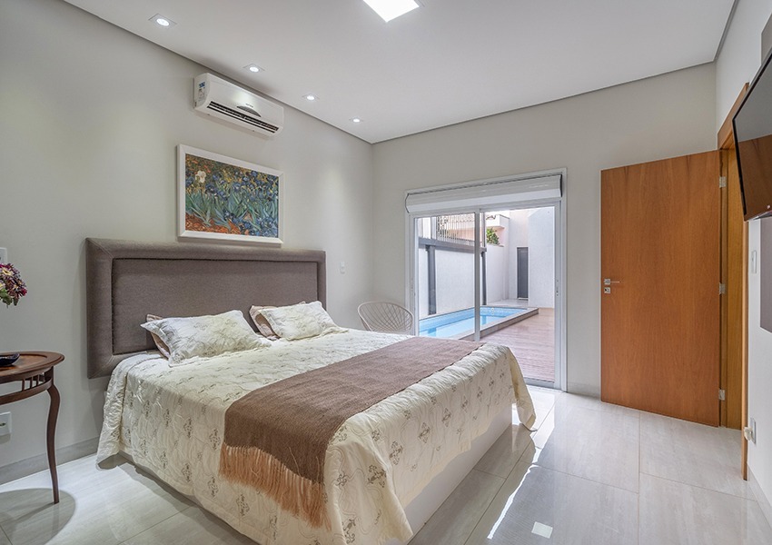 Casa em Condomínio à venda no Portal das Águas: 