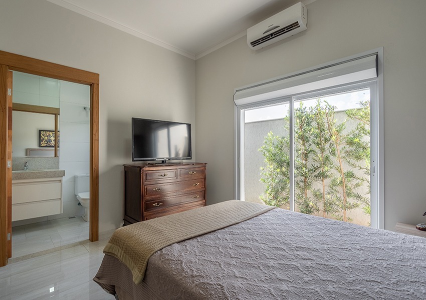 Casa em Condomínio à venda no Portal das Águas: 