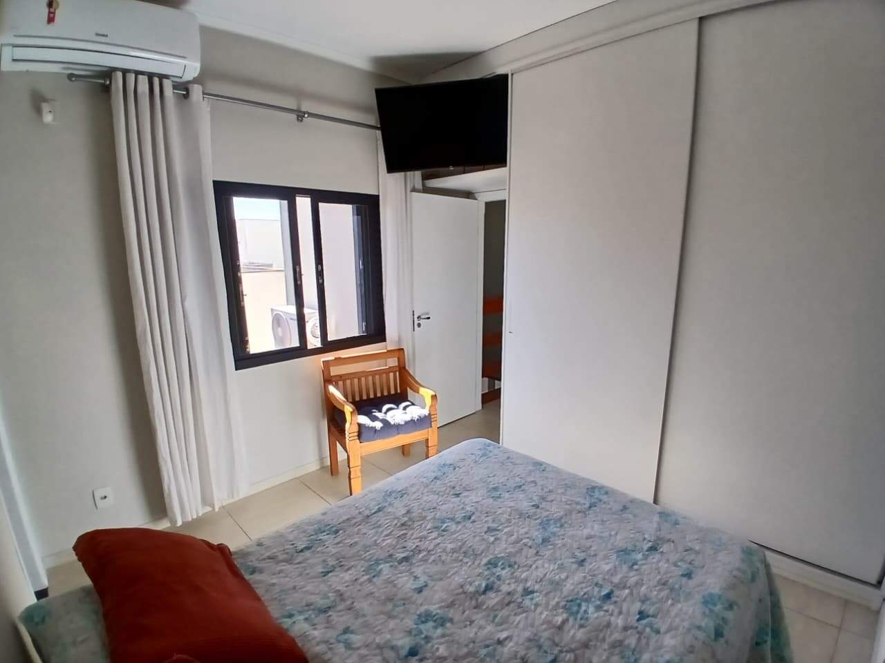 Casa à venda no Jardim dos Ipes: 