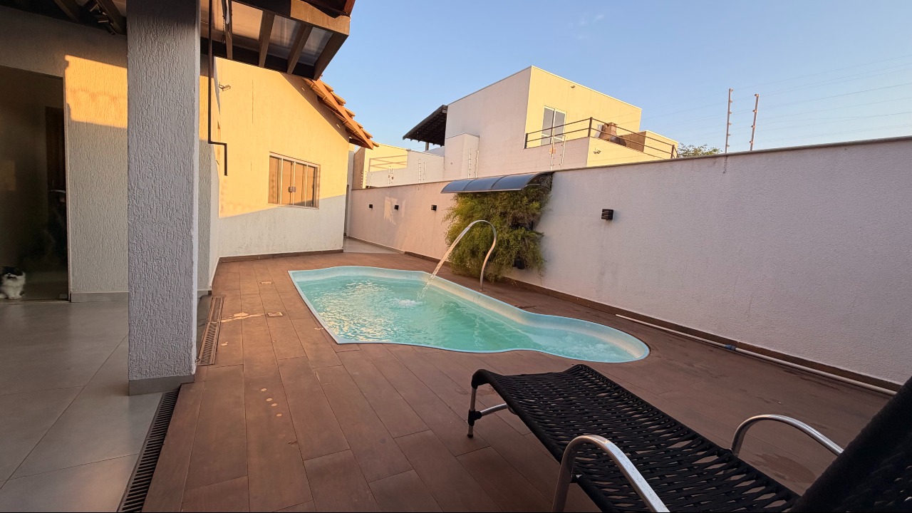 Casa à venda no Setsul: 