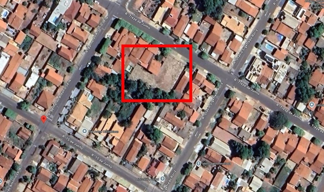 Terreno à venda no Santa Rita: 