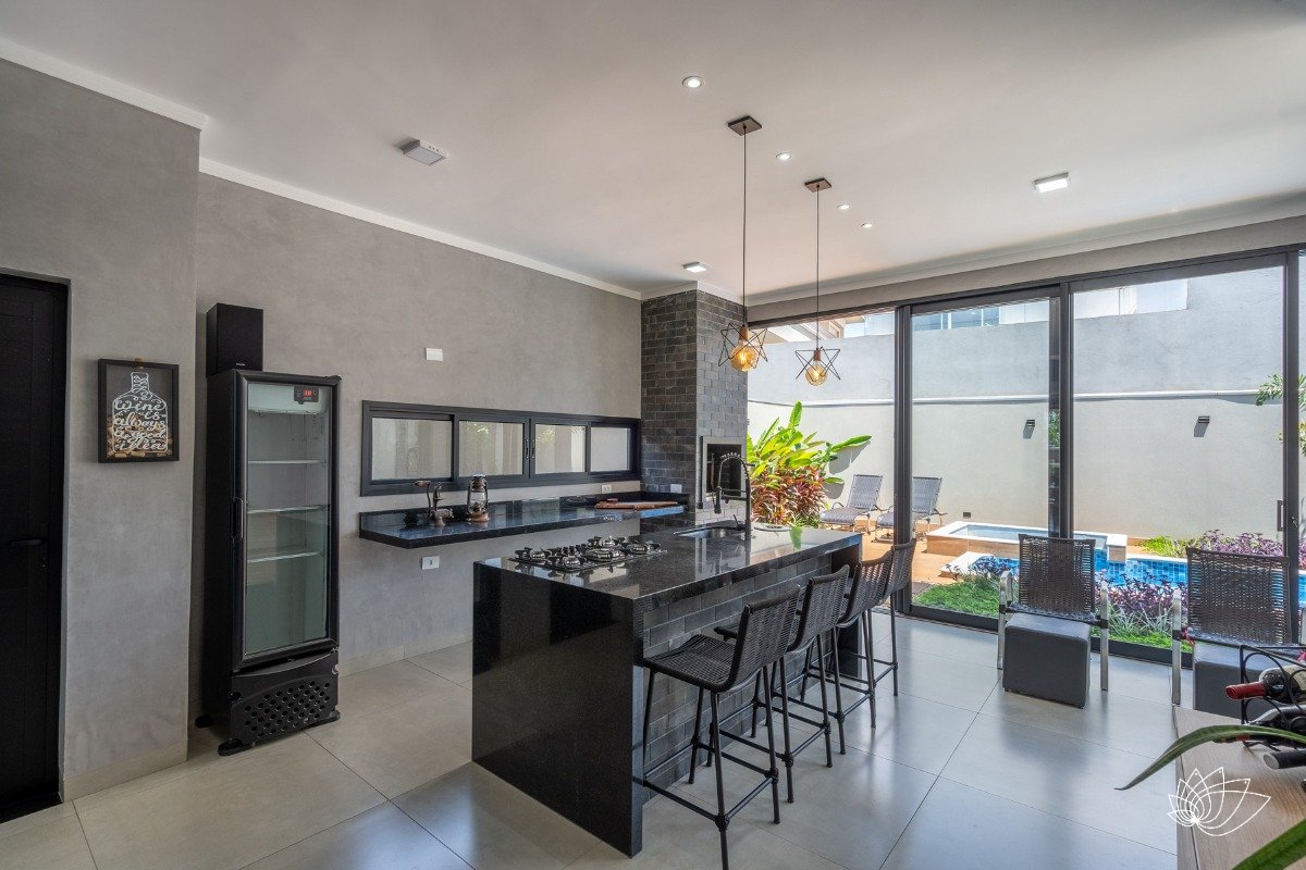 Casa em Condomínio à venda no Condomínio Portal Das Águas: 