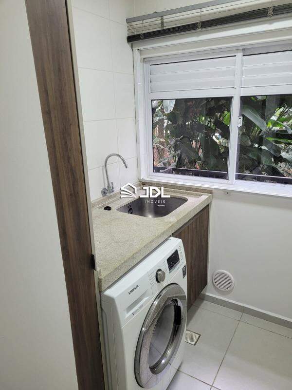 Apartamento à venda no bairro Salto do Norte: 