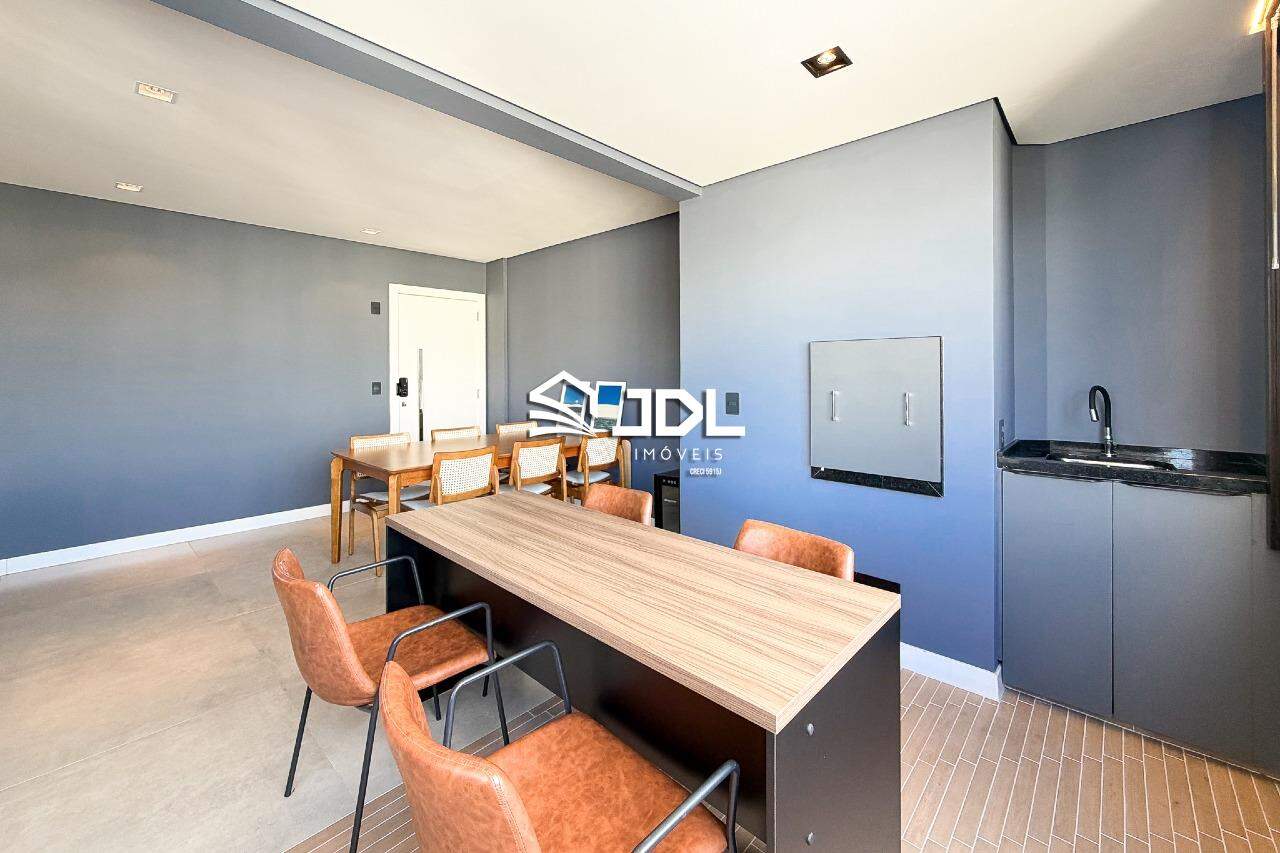 Apartamento à venda no bairro Victor Konder: