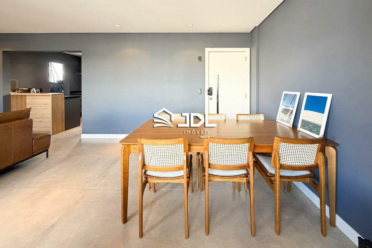Apartamento à venda no bairro Victor Konder: