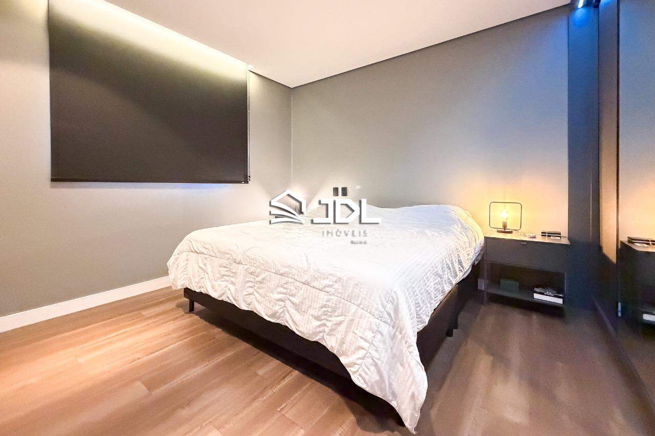 Apartamento à venda no bairro Victor Konder: