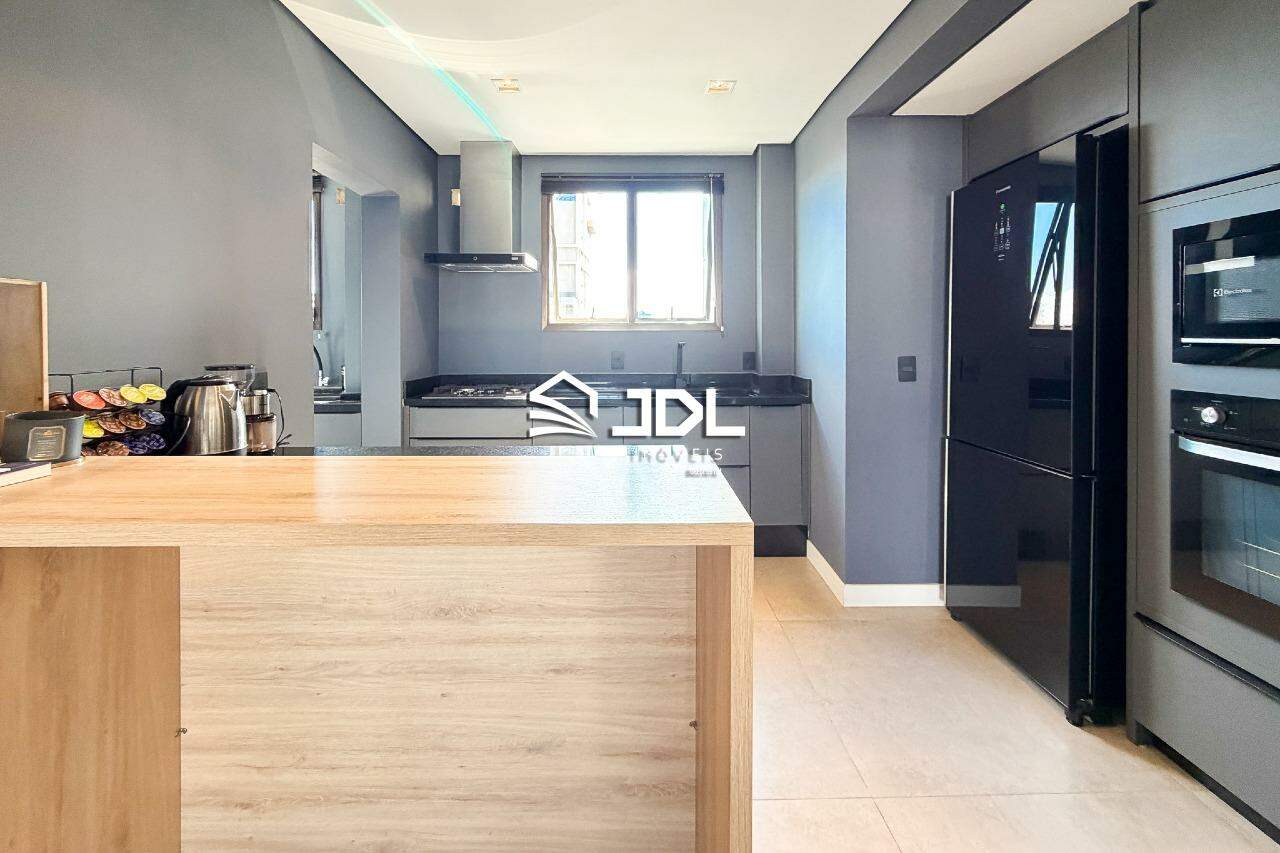 Apartamento à venda no bairro Victor Konder: