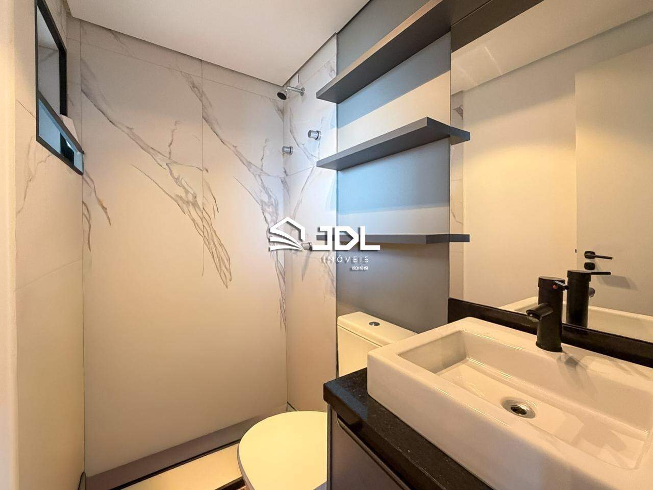 Apartamento à venda no bairro Victor Konder: