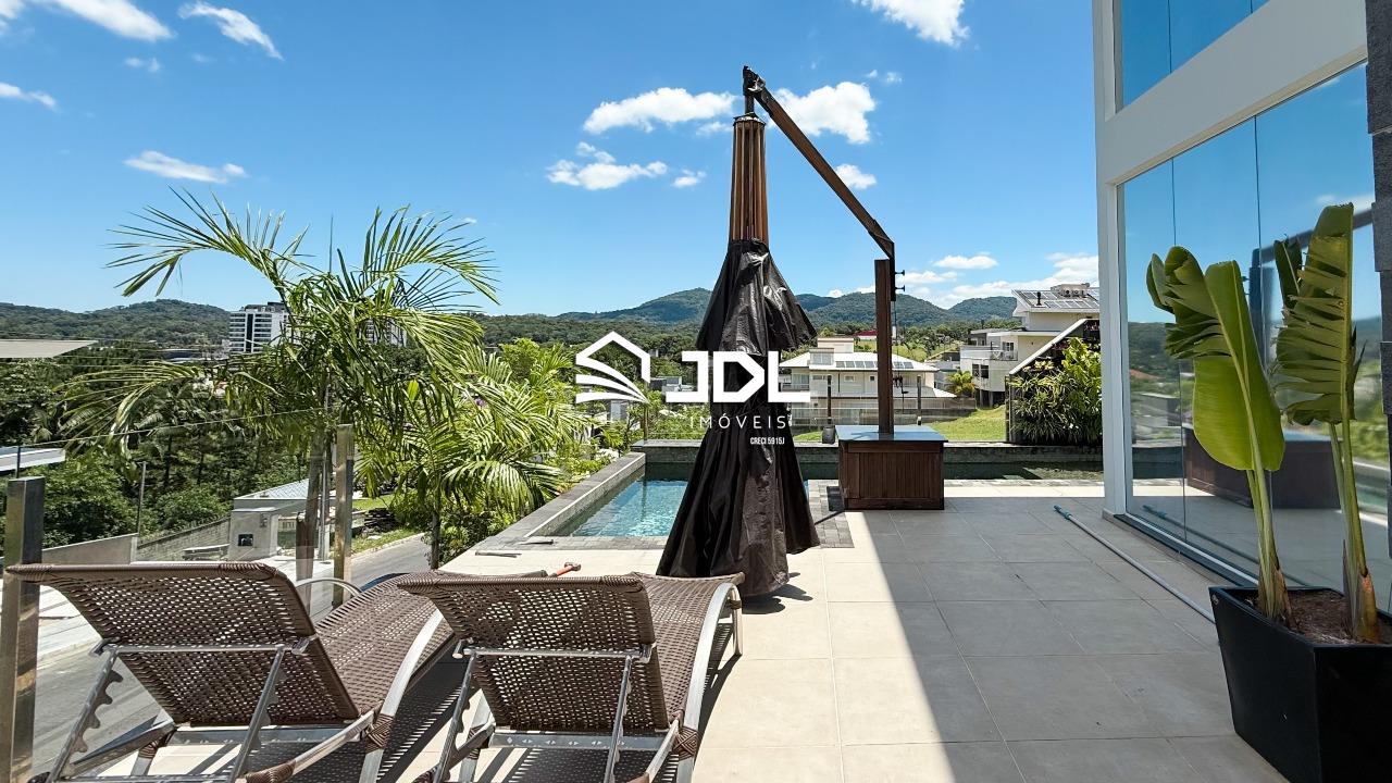 Casa à venda no bairro Itoupava Central: 