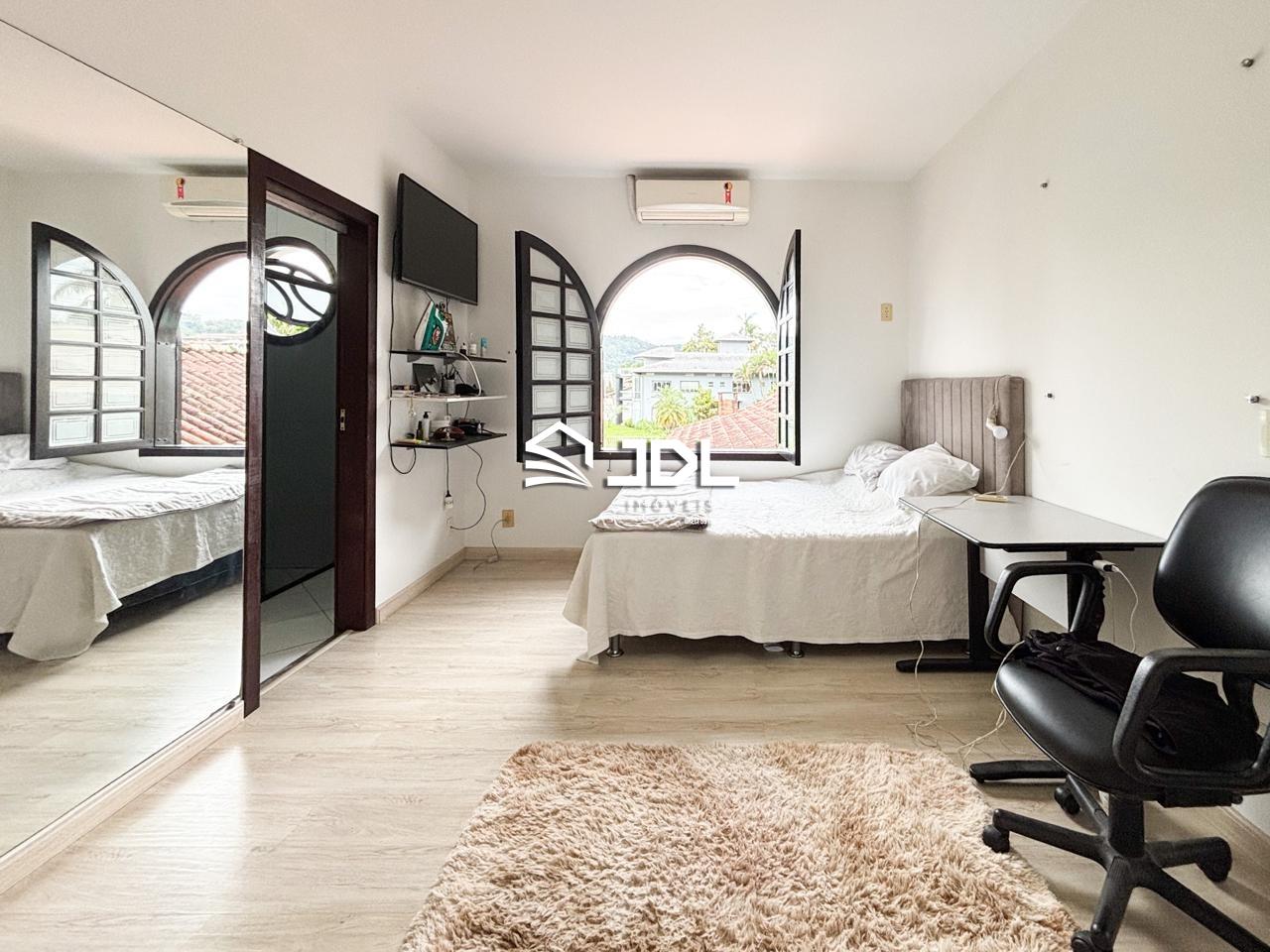 Casa à venda no bairro Vorstadt: 