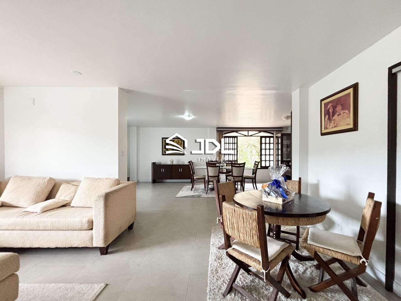 Casa à venda no bairro Vorstadt: 