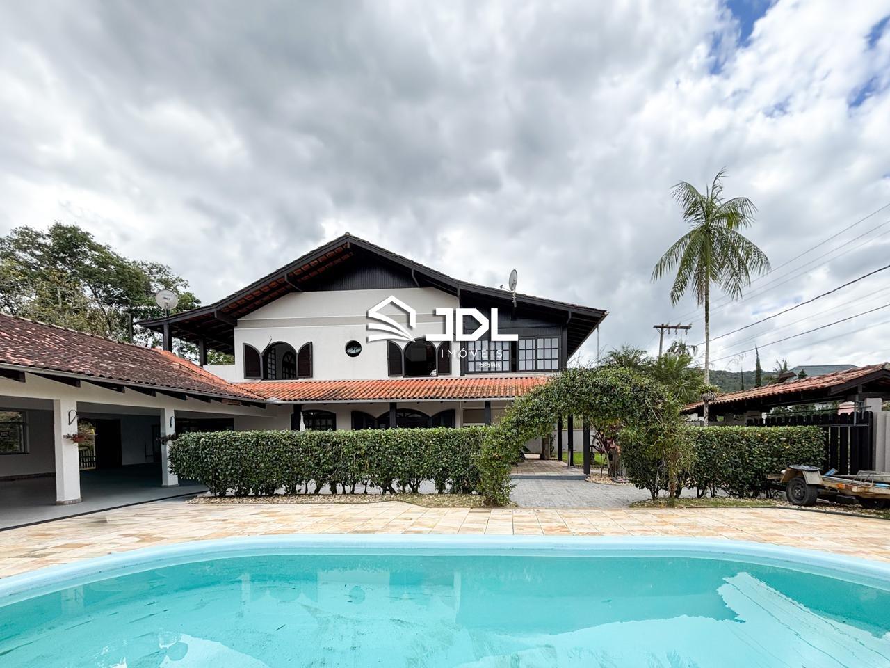 Casa à venda no bairro Vorstadt: 