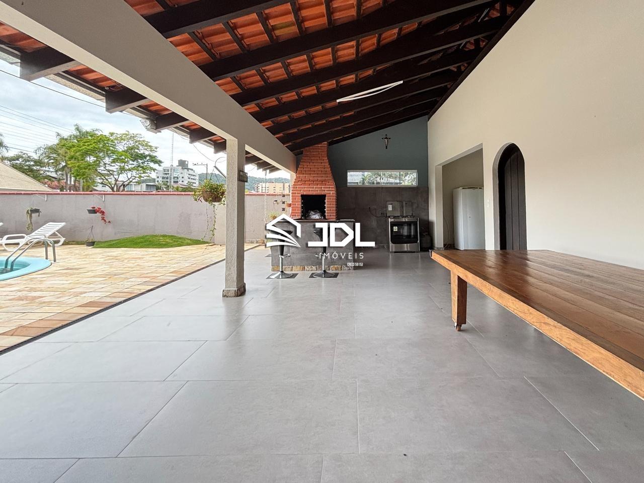 Casa à venda no bairro Vorstadt: 