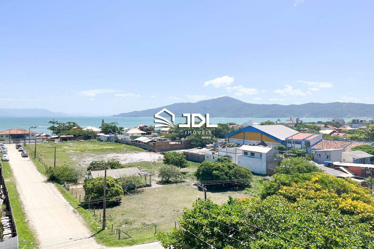 Apartamento à venda no bairro Canto Grande: 