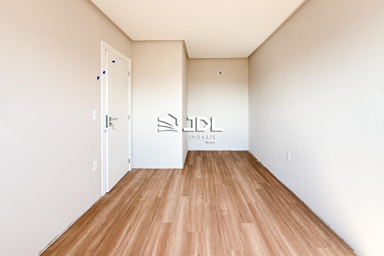 Apartamento à venda no bairro Vila Nova: 