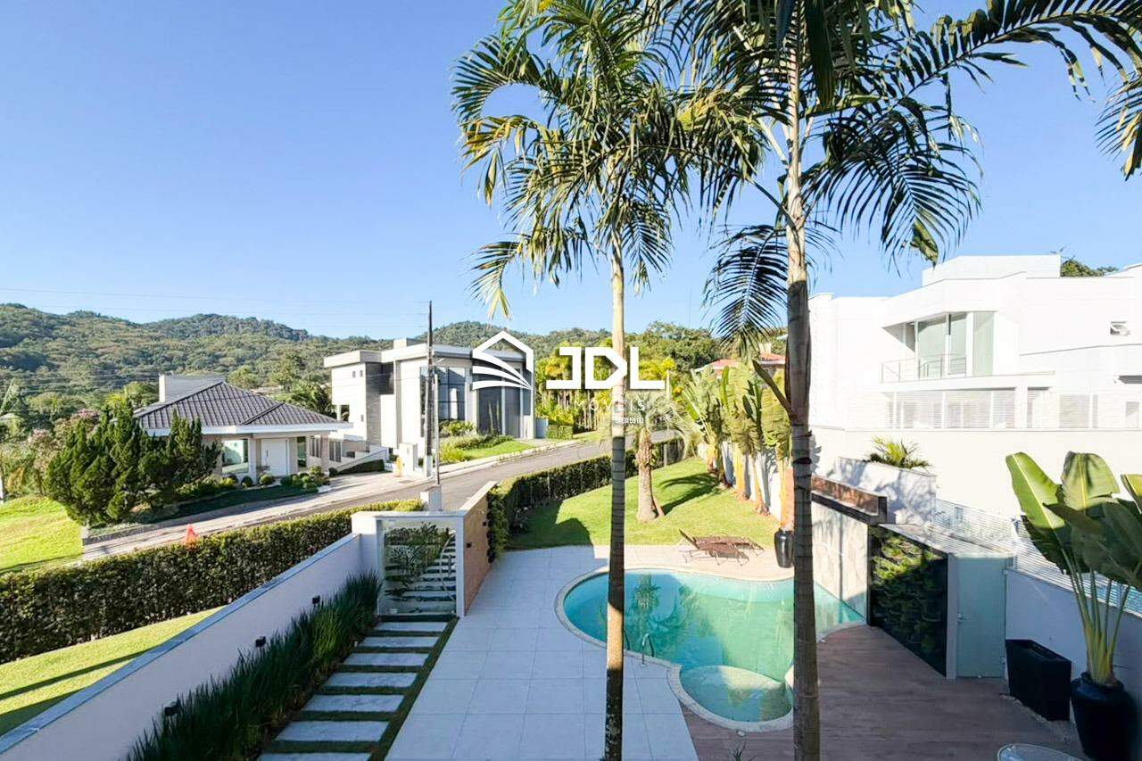 Casa à venda no bairro Itoupava Central: