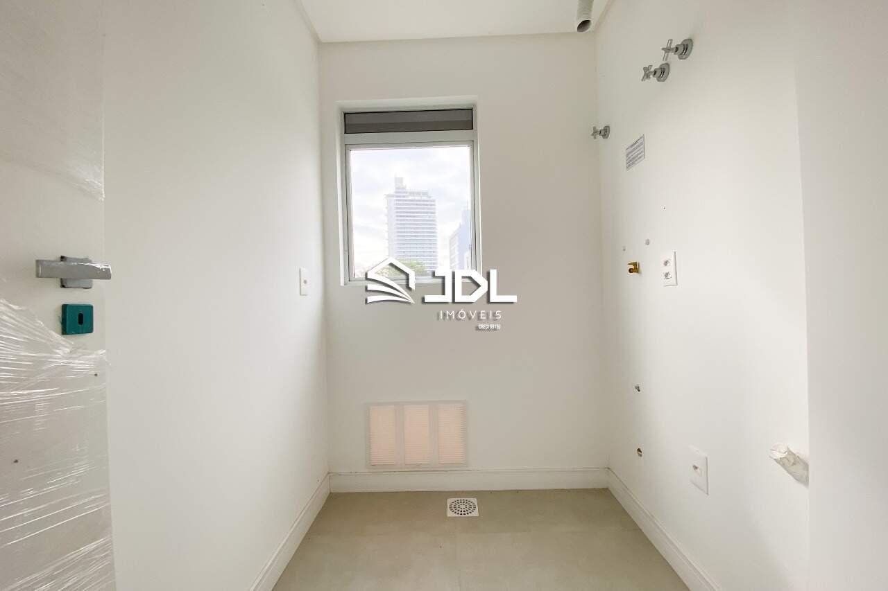 Apartamento à venda no bairro Velha: 