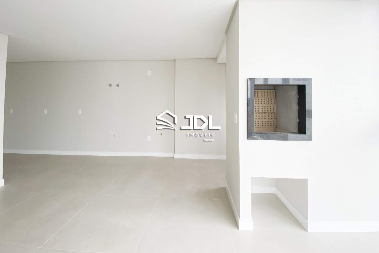 Apartamento à venda no bairro Velha: 