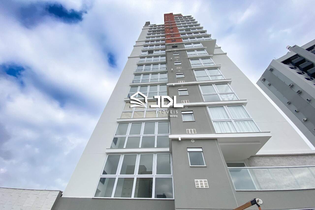 Apartamento à venda no bairro Velha: 